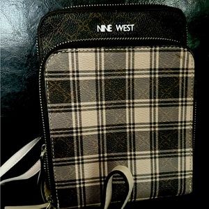 Nine West cross body